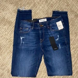 Brand new dark wash denim jeans- size 25